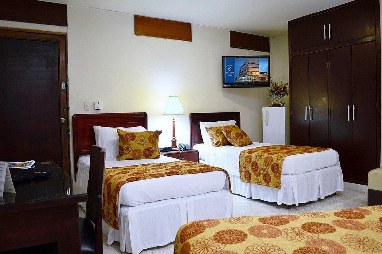 Hotel San Carlos Barrancabermeja Bagian luar foto