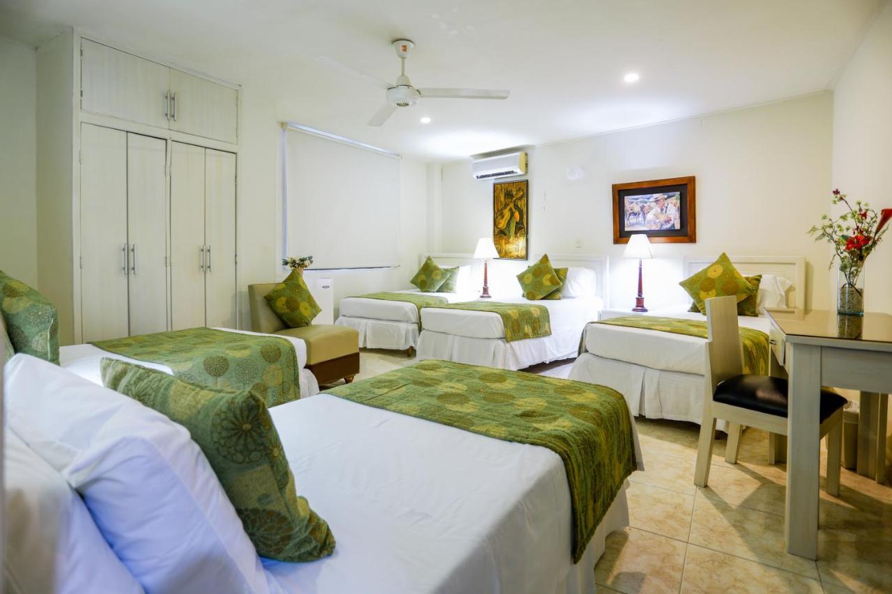 Hotel San Carlos Barrancabermeja Bagian luar foto