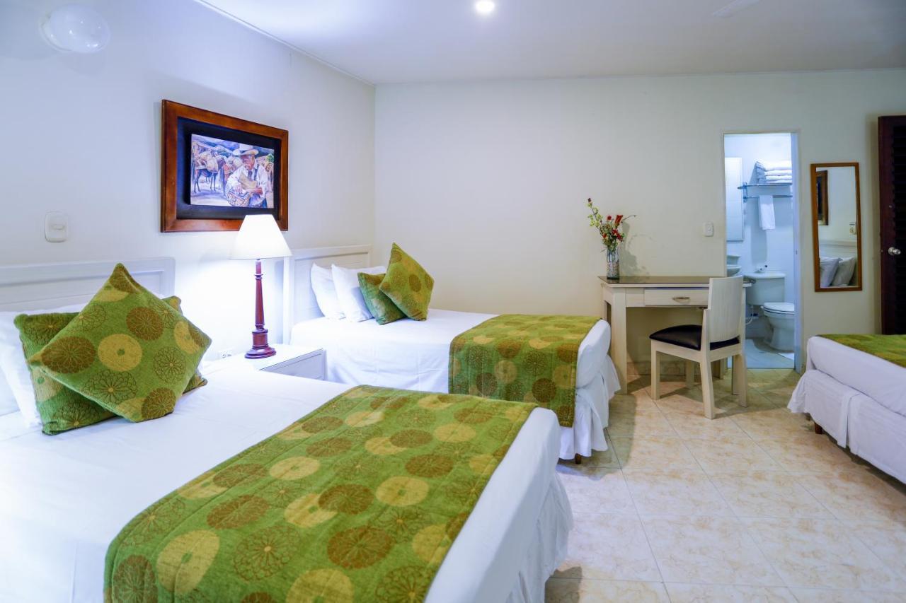 Hotel San Carlos Barrancabermeja Bagian luar foto