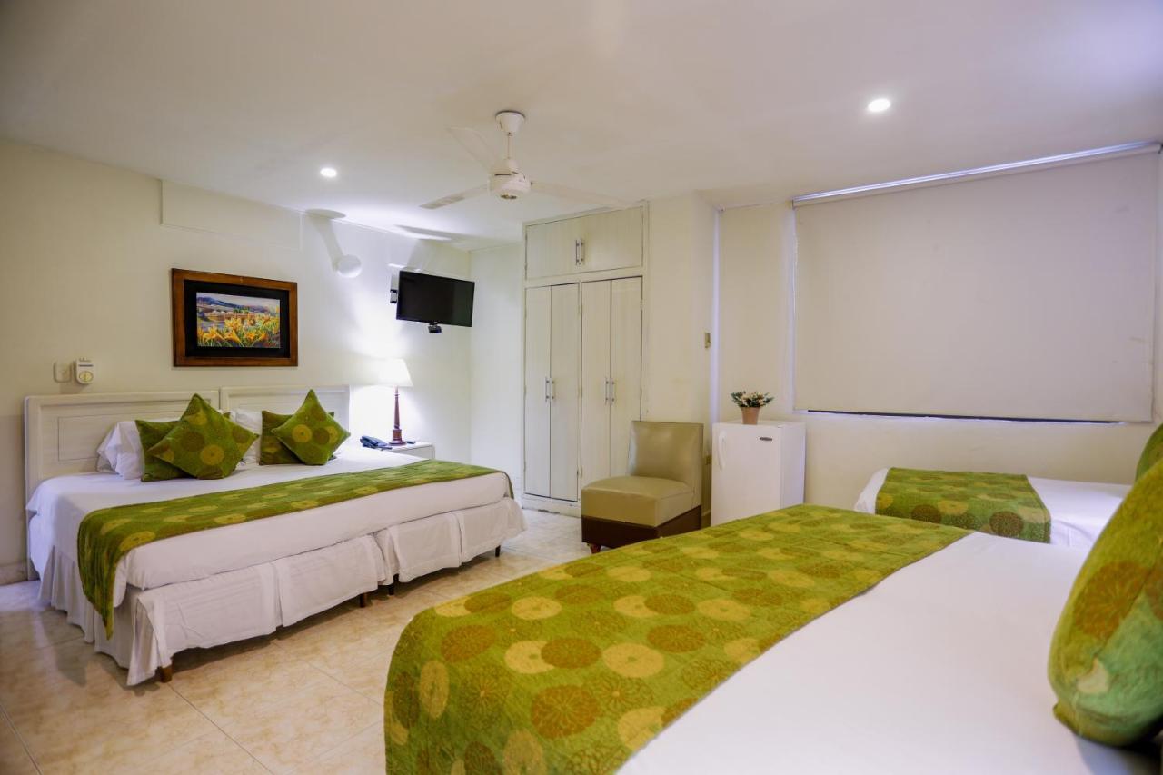 Hotel San Carlos Barrancabermeja Bagian luar foto