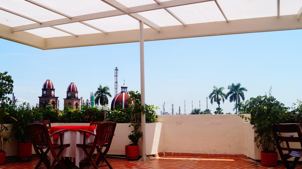 Hotel San Carlos Barrancabermeja Bagian luar foto