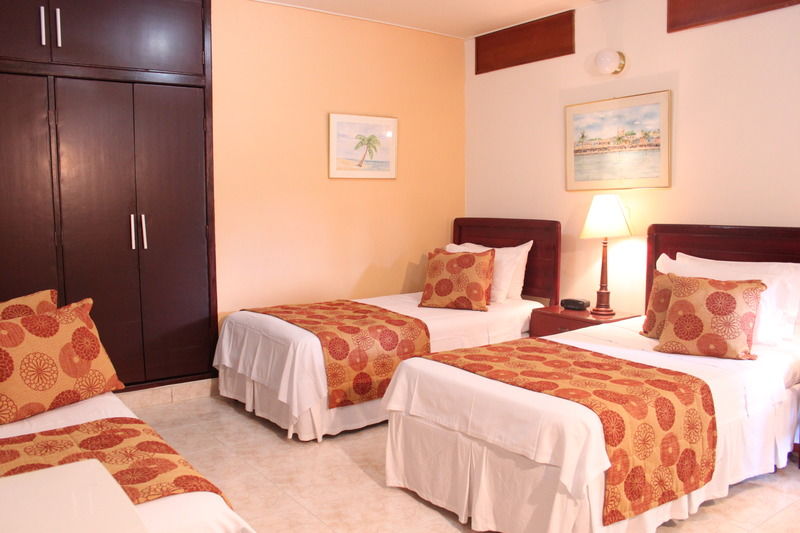 Hotel San Carlos Barrancabermeja Bagian luar foto